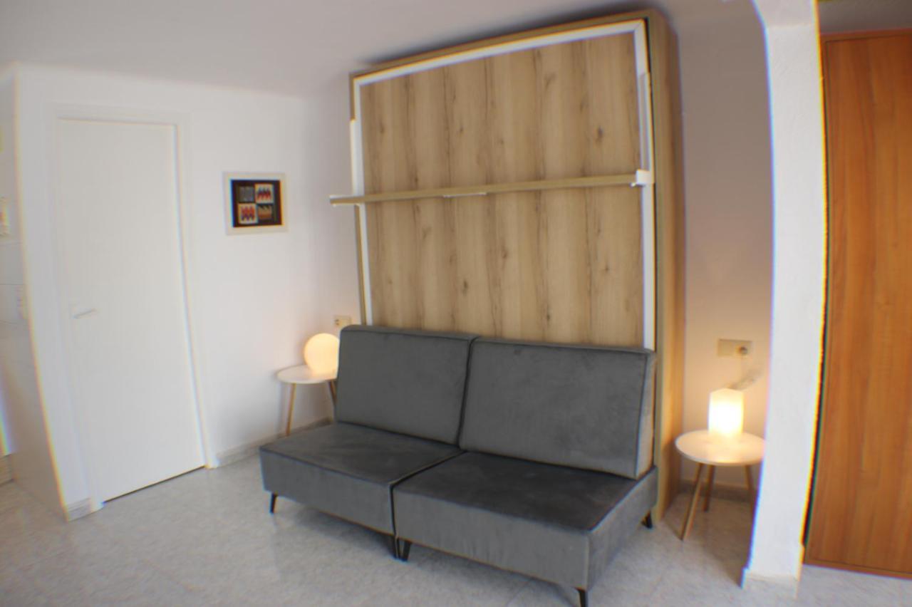 Agi Port De Rosas Apartman Kültér fotó