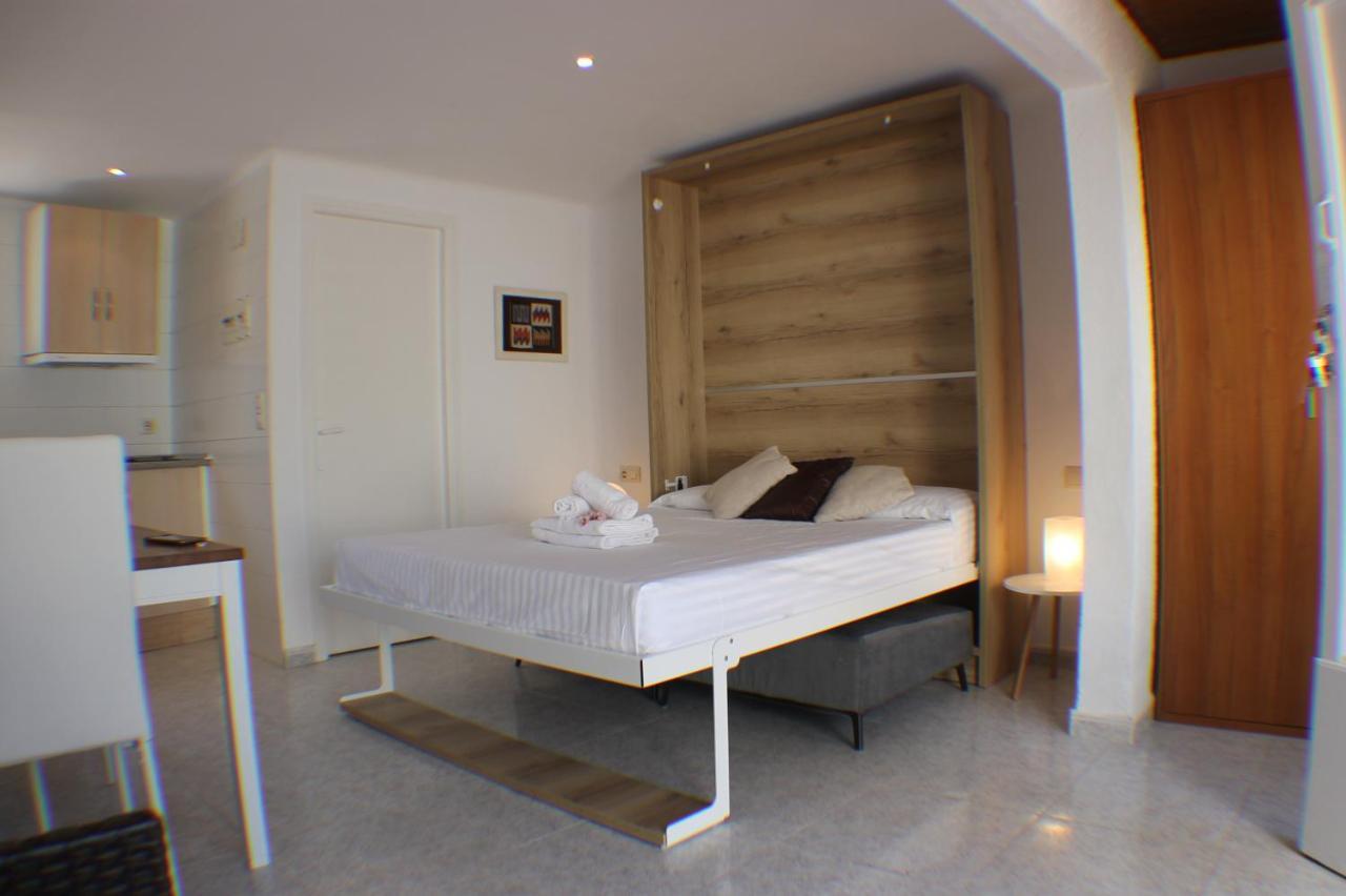 Agi Port De Rosas Apartman Kültér fotó