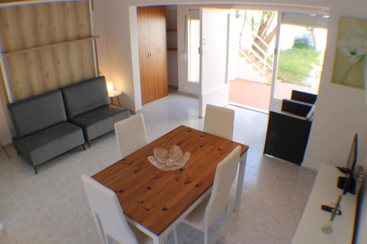 Agi Port De Rosas Apartman Kültér fotó
