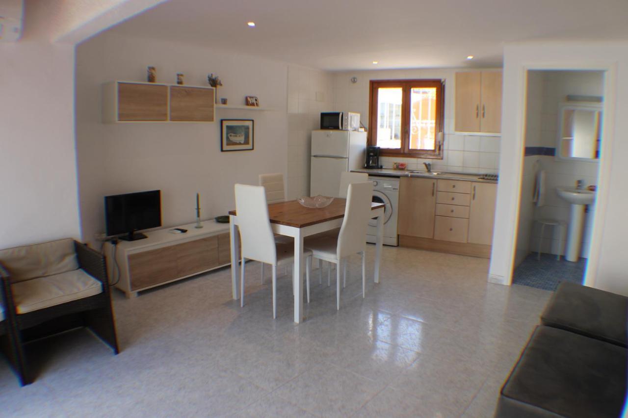 Agi Port De Rosas Apartman Kültér fotó