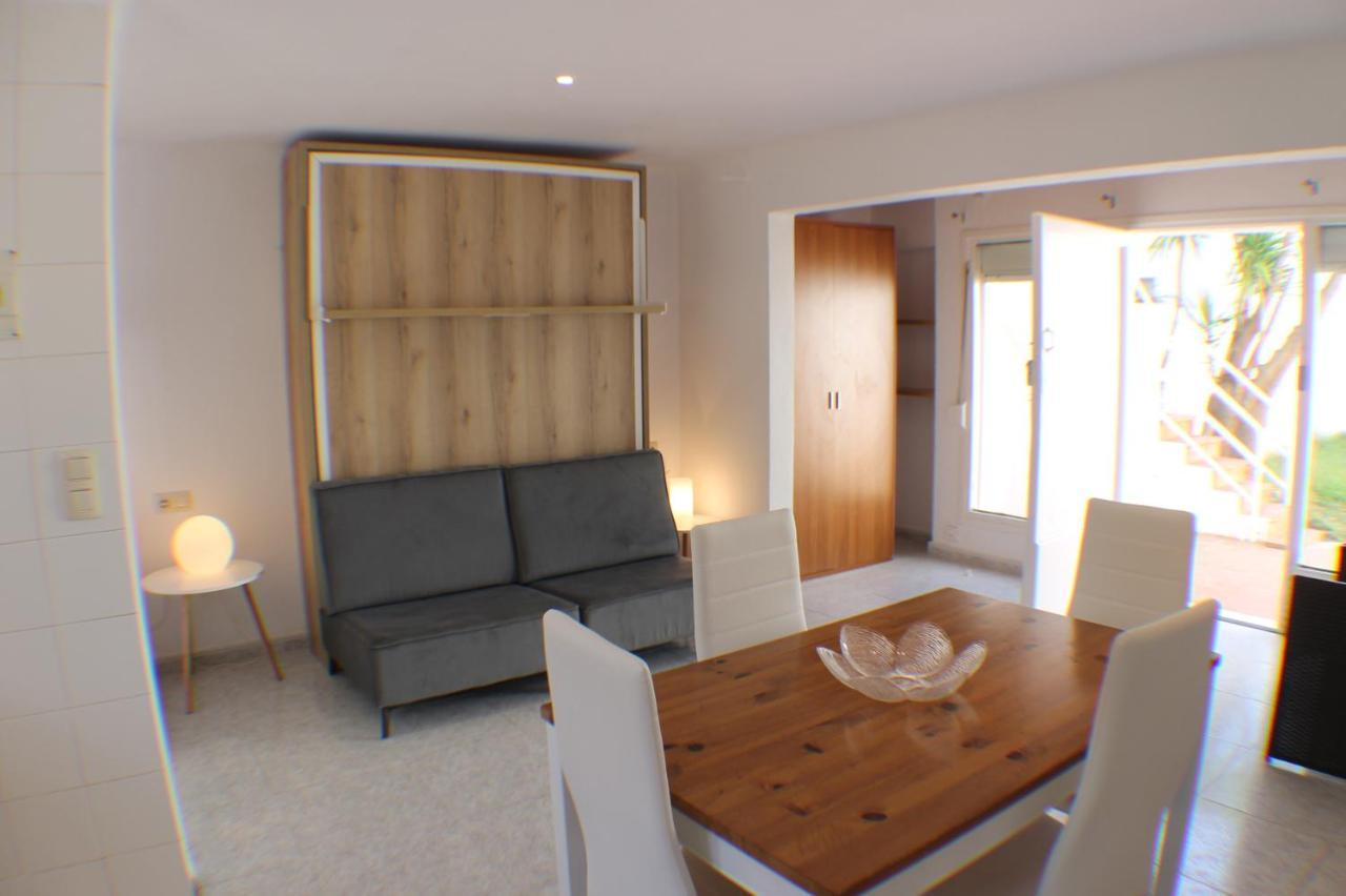 Agi Port De Rosas Apartman Kültér fotó
