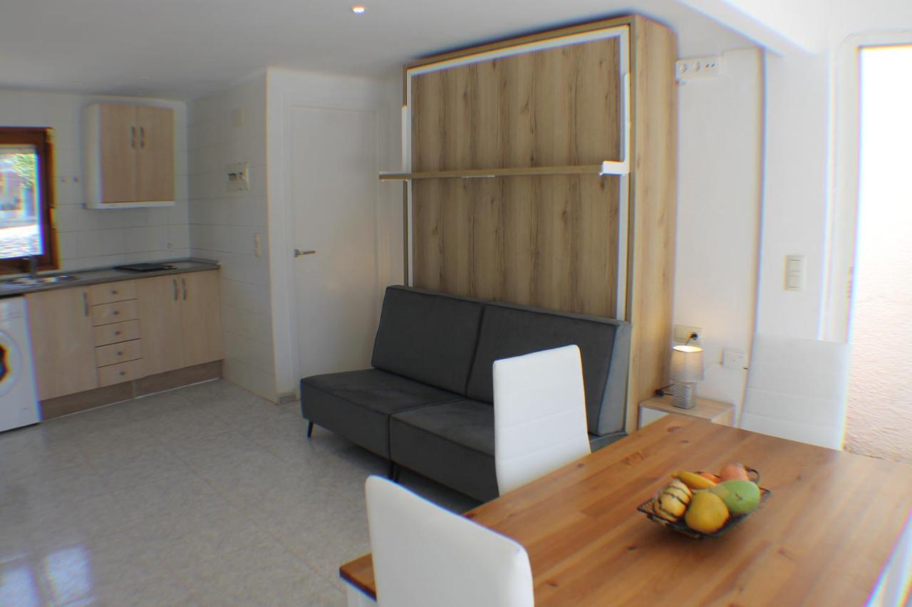 Agi Port De Rosas Apartman Kültér fotó
