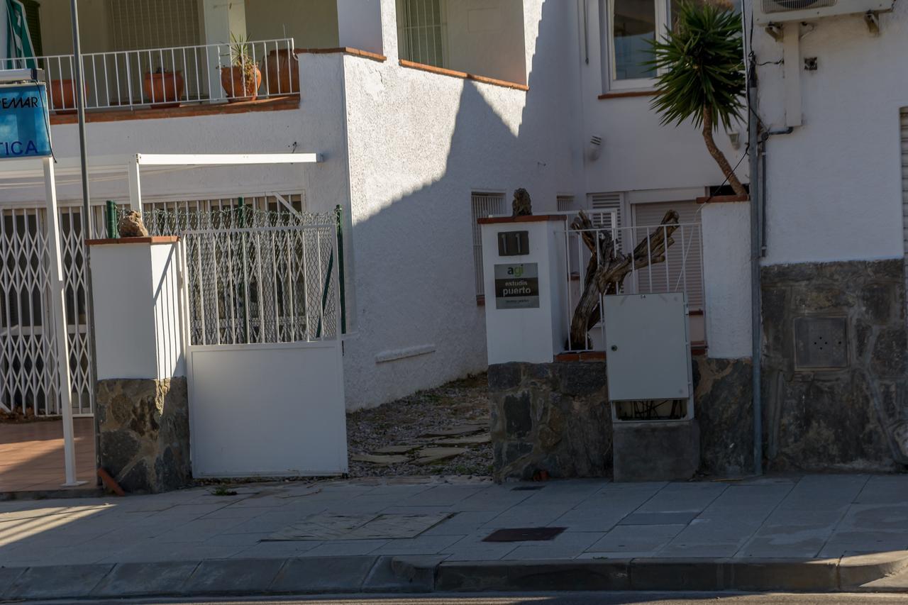 Agi Port De Rosas Apartman Kültér fotó